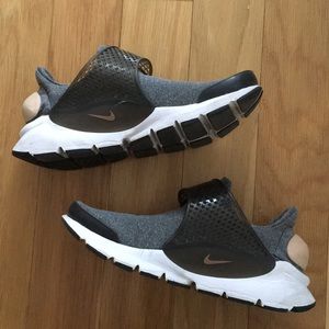 Nike Sock Dart